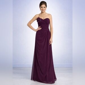 Bill Levkoff Strapless Plum Chiffon Formal Gown with Floral Accent Size 12